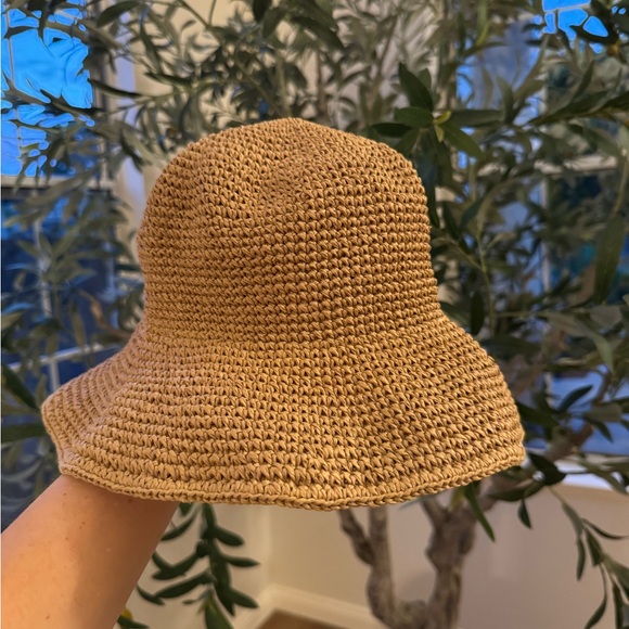 Miu Miu faux tan Crochet Hat - Picture 3 of 5